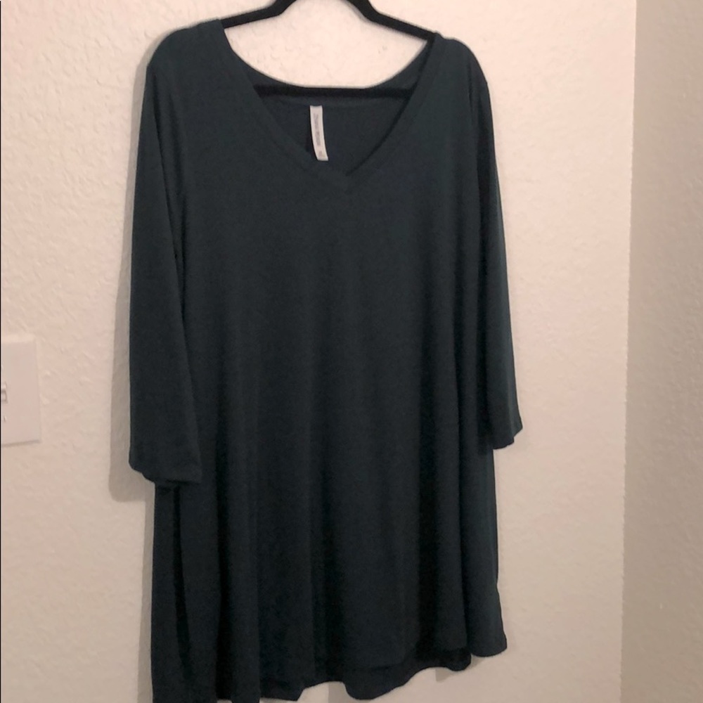 Long sleeve knit tunic